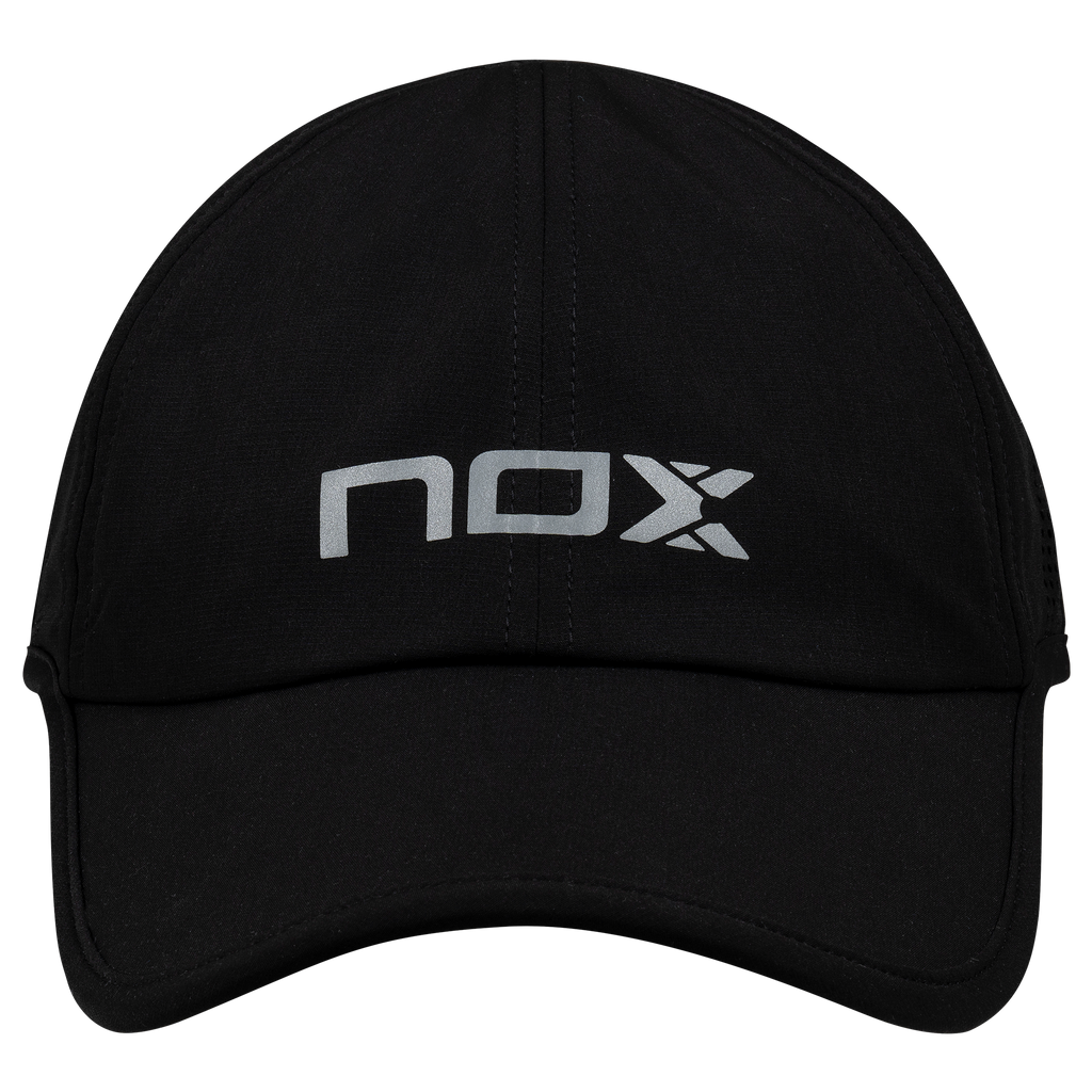 Black cap with 'nox' logo on a white background
