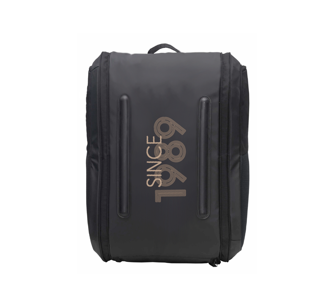 Bottom of the bag image of the Brown and Black SANE Pro Elegance padel racket bag available now in New Zealand from ThePadelShop.co.nz