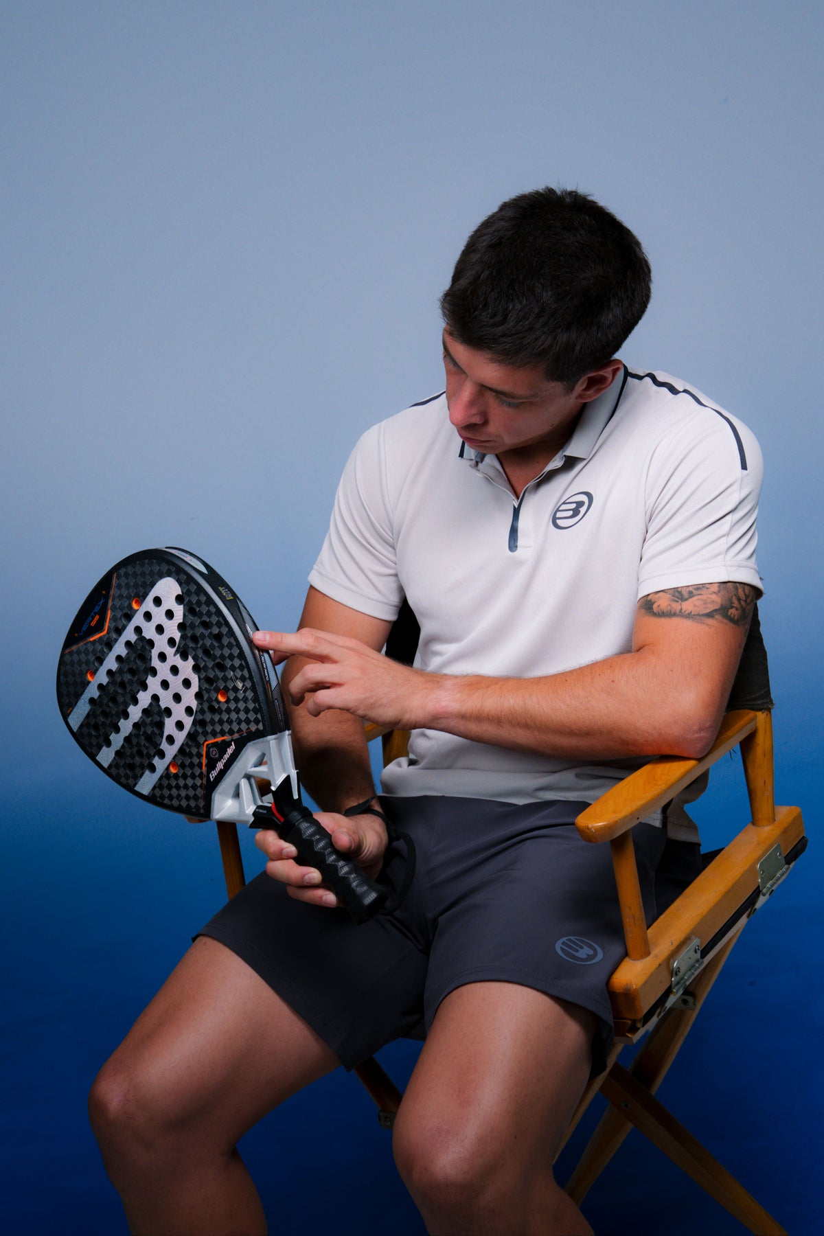 Juan Tello holding the Bullpadel Vertex 05 (2027) padel racket available in New Zealand from ThePadelShopNZ.