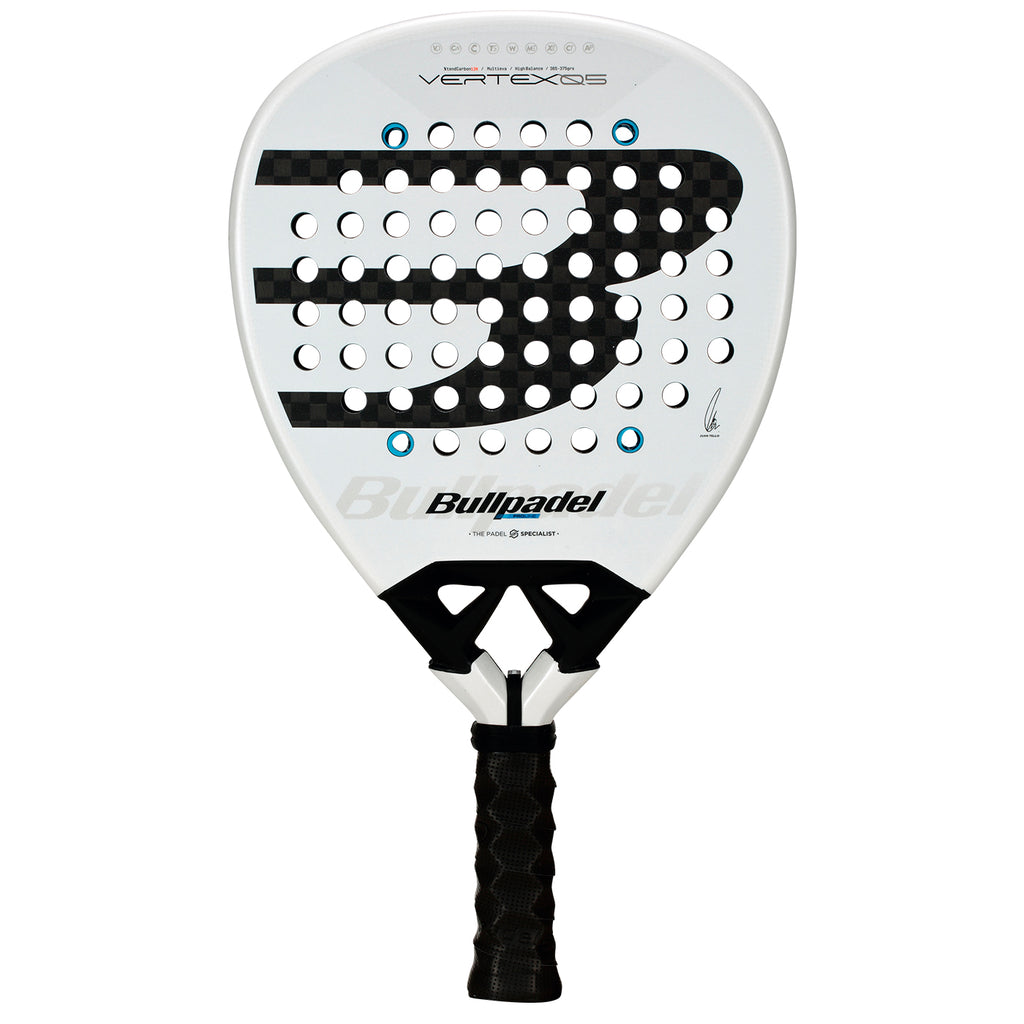 Front image of the Bullpadel Vertex 05 2026 padel racket available in New Zealand from ThePadelShop.co.nz